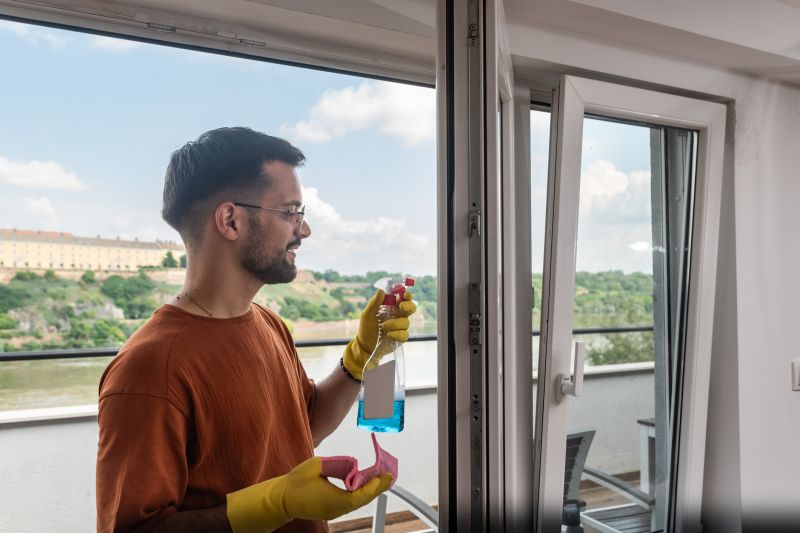 Reo Property Cleaning in Puyallup, WA